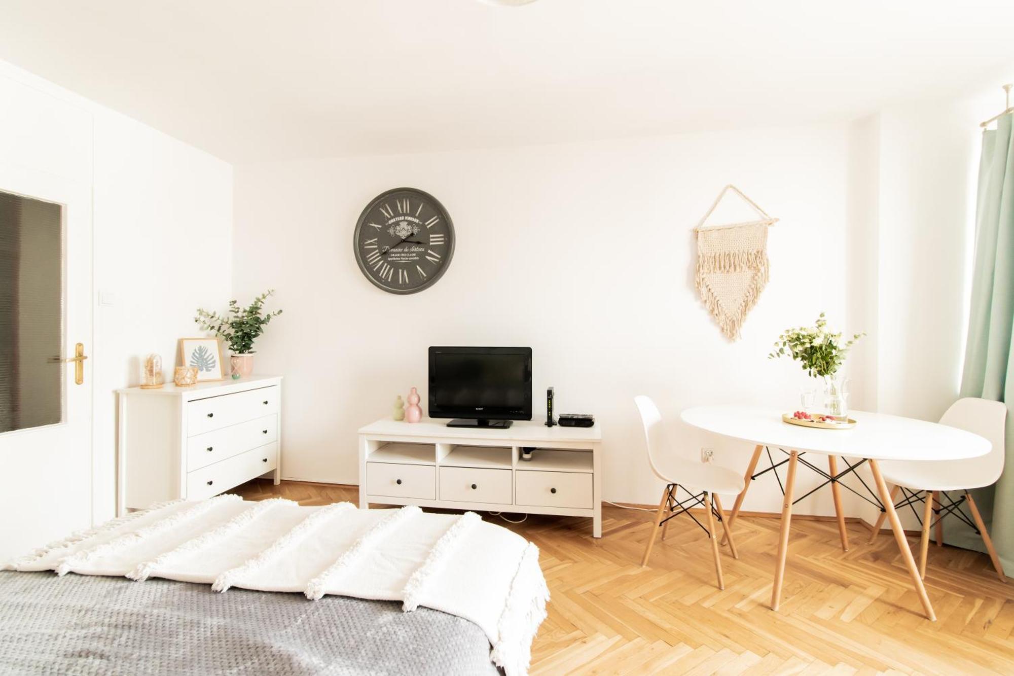 Butas Piotrapartments Warsaw